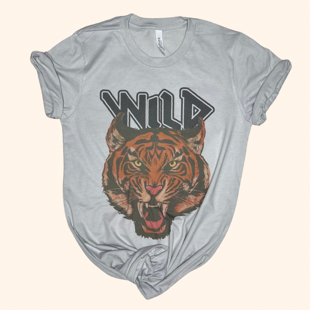Wild T-shirt (Vintage Feel)