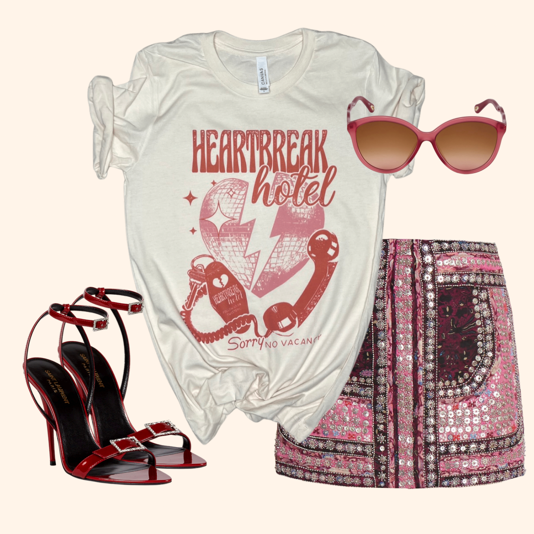 Heartbreak Hotel Graphic T-shirt ( Vintage Feel ) Band Tee
